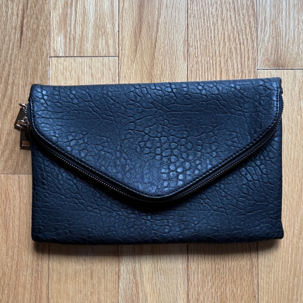 Urban Expressions Black Textured Clutch